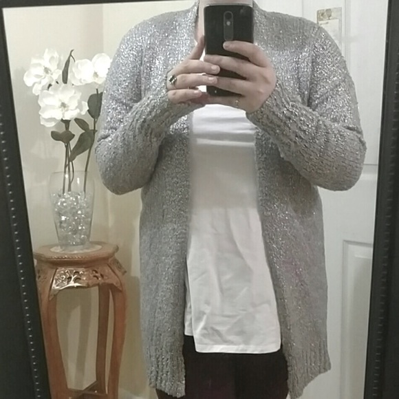 Ruby Moon Metallic Duster Cardigan - Picture 5 of 8